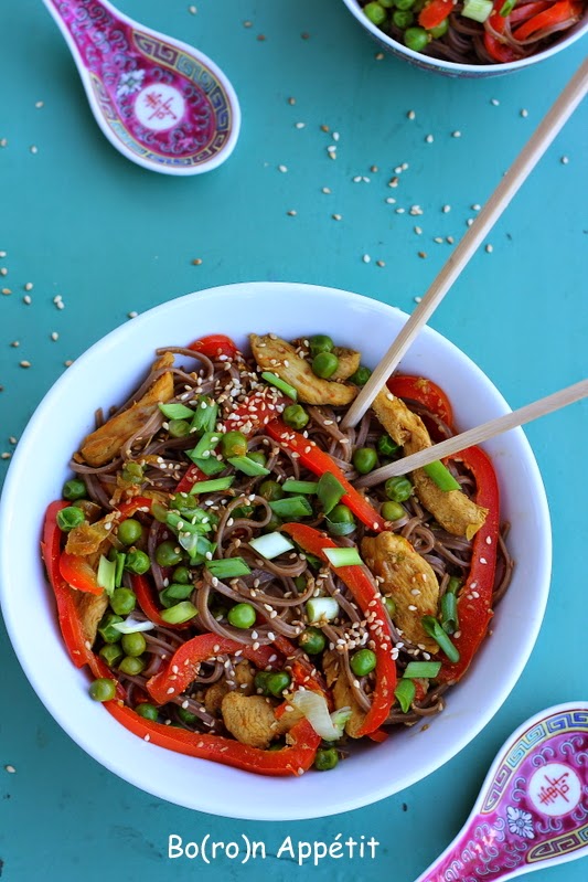 Blog Bo(ro)n Appétit Makaron soba z kurczakiem