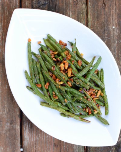 Roasted Green Beans with Rosemary & Walnuts ♥ A Veggie Venture. A Fall Classic. Just Five Ingredients. Simple Enough for Everyday, Sumptuous Enough for Occasions. Low Carb. Vegan. Naturally Gluten Free.