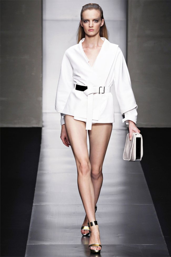 Smartologie: Gianfranco Ferré Spring 2012 - Milan Fashion Week