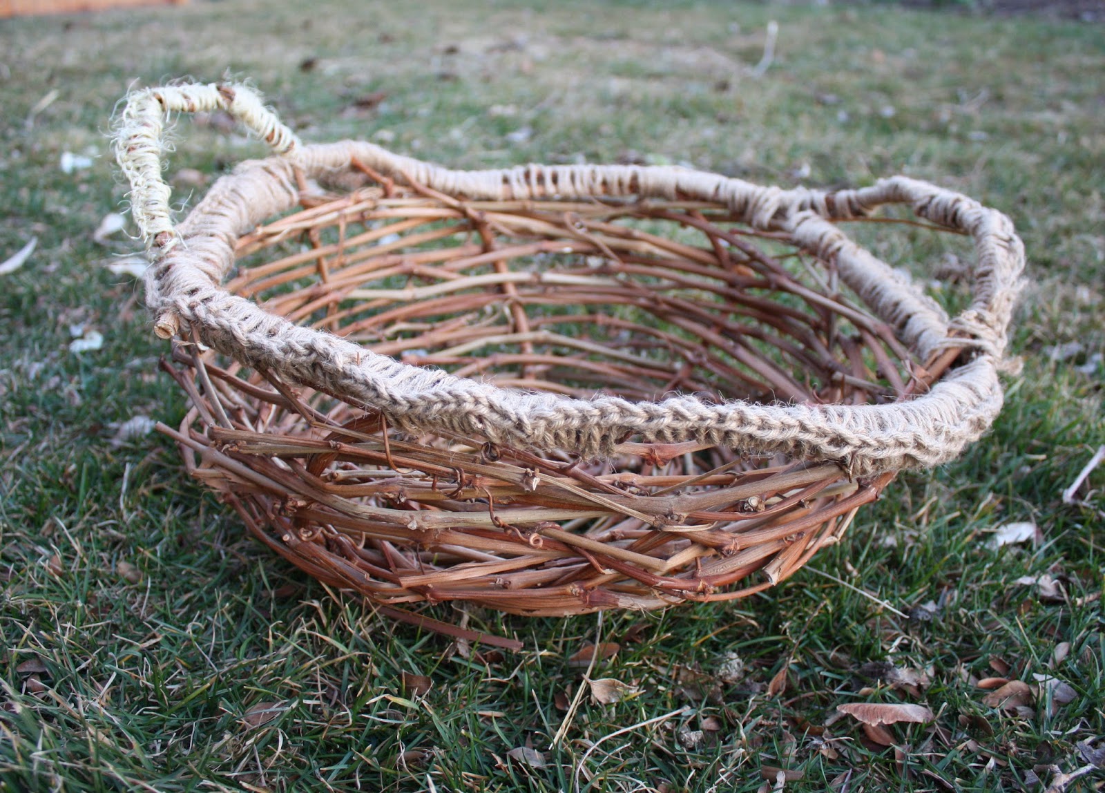 Running With Scissors Grapevine Basket