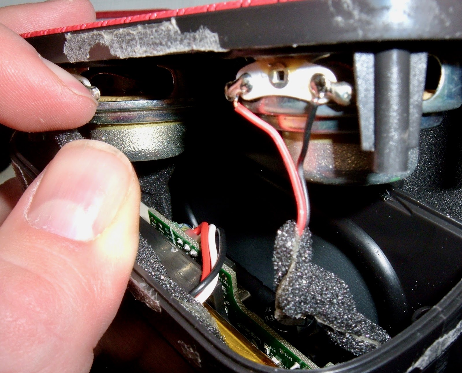 ue boom 2 disassembly