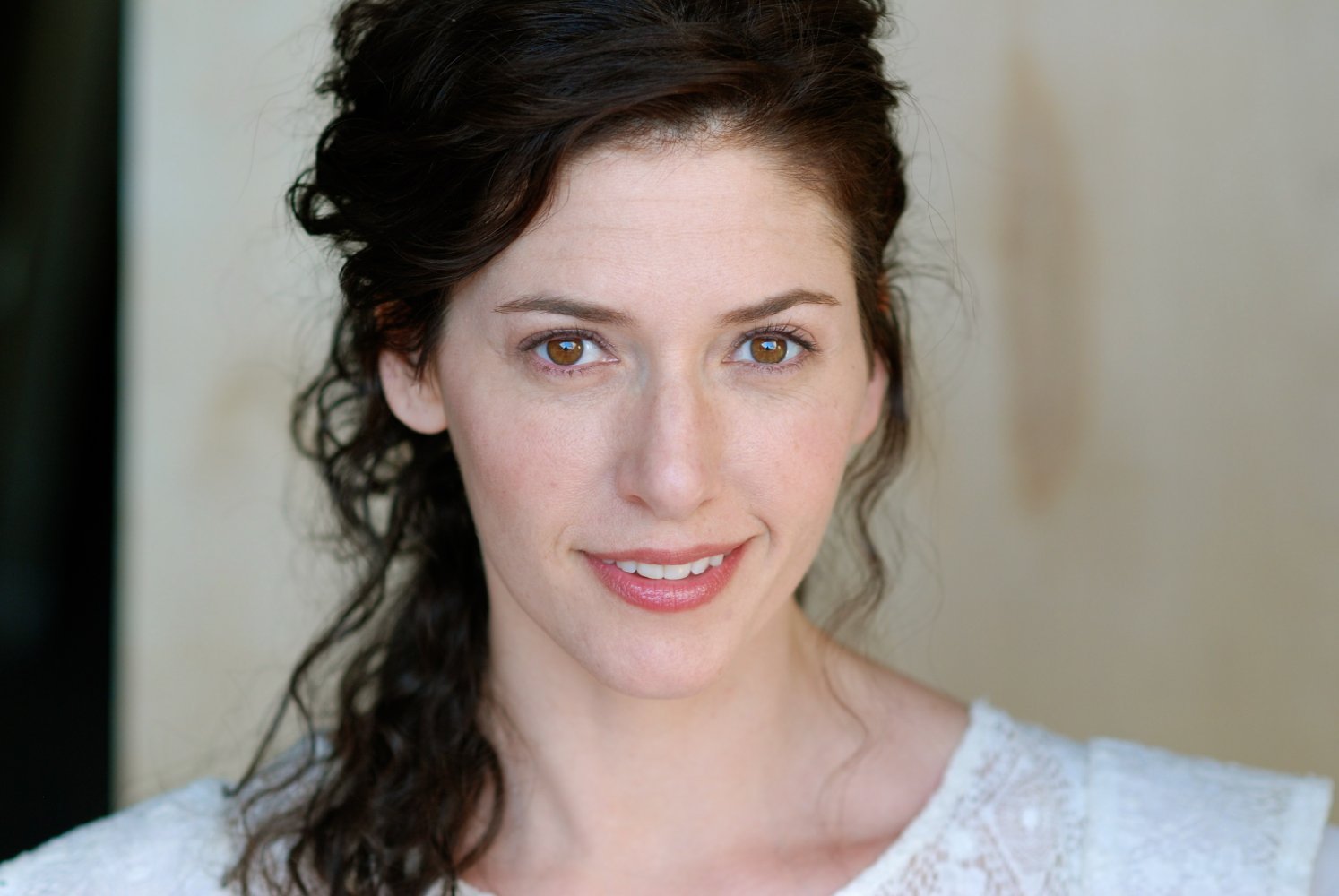 Working actress. Working actress. триша индийская актриса. лейси пембертон. юли феррера.