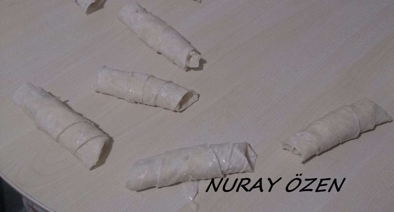 Nuray�dan Lezzetli Seçmeler HİLTON BÖREĞİ