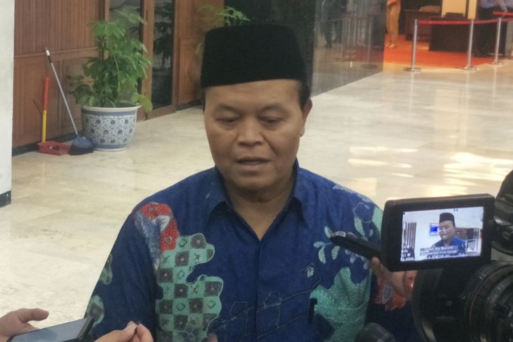 BPN Bantah Kalau Ada Bendera HTI Di Kampanye Prabowo - Sandi BPN Bantah Kalau Ada Bendera HTI Di Kampanye Prabowo - Sandi