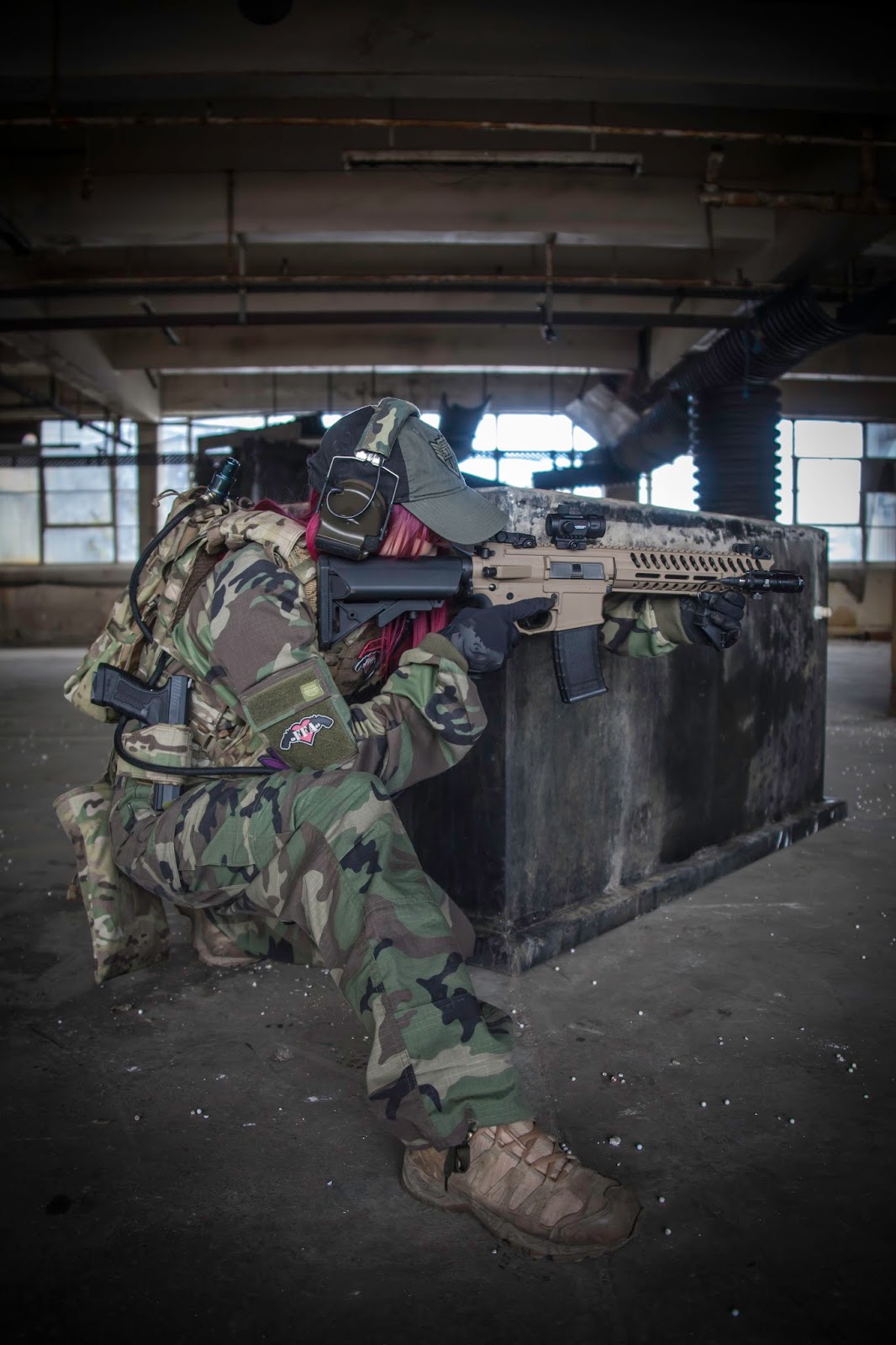 VALKEN V12 OPTIMA HPA AIRSOFT GUN REVIEW! Femme Fatale Airsoft