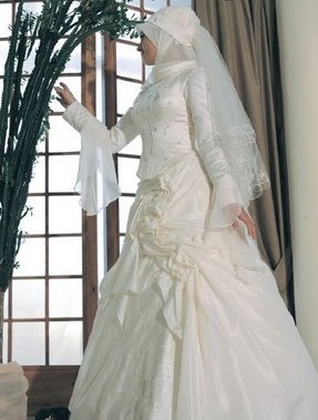 New White Hijab Styles For Brides | Hijab Styles, Hijab Pictures, Abaya ...