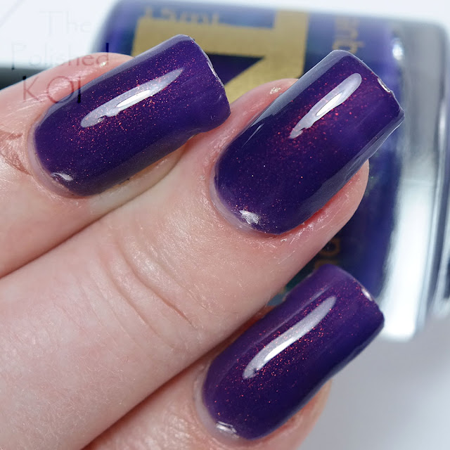 Bee's Knees Lacquer - Master of Alchemy