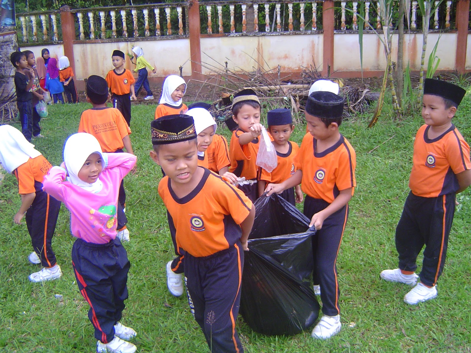 SKPS: GOTONG-ROYONG 2012