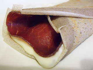 Galette de sarrasin viande des Grisons et raclette (voir la recette)