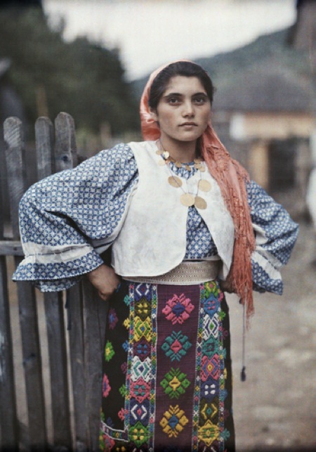 Rare Autochrome Pictures of Spanish Women in the Early 1900s ~ vintage ...