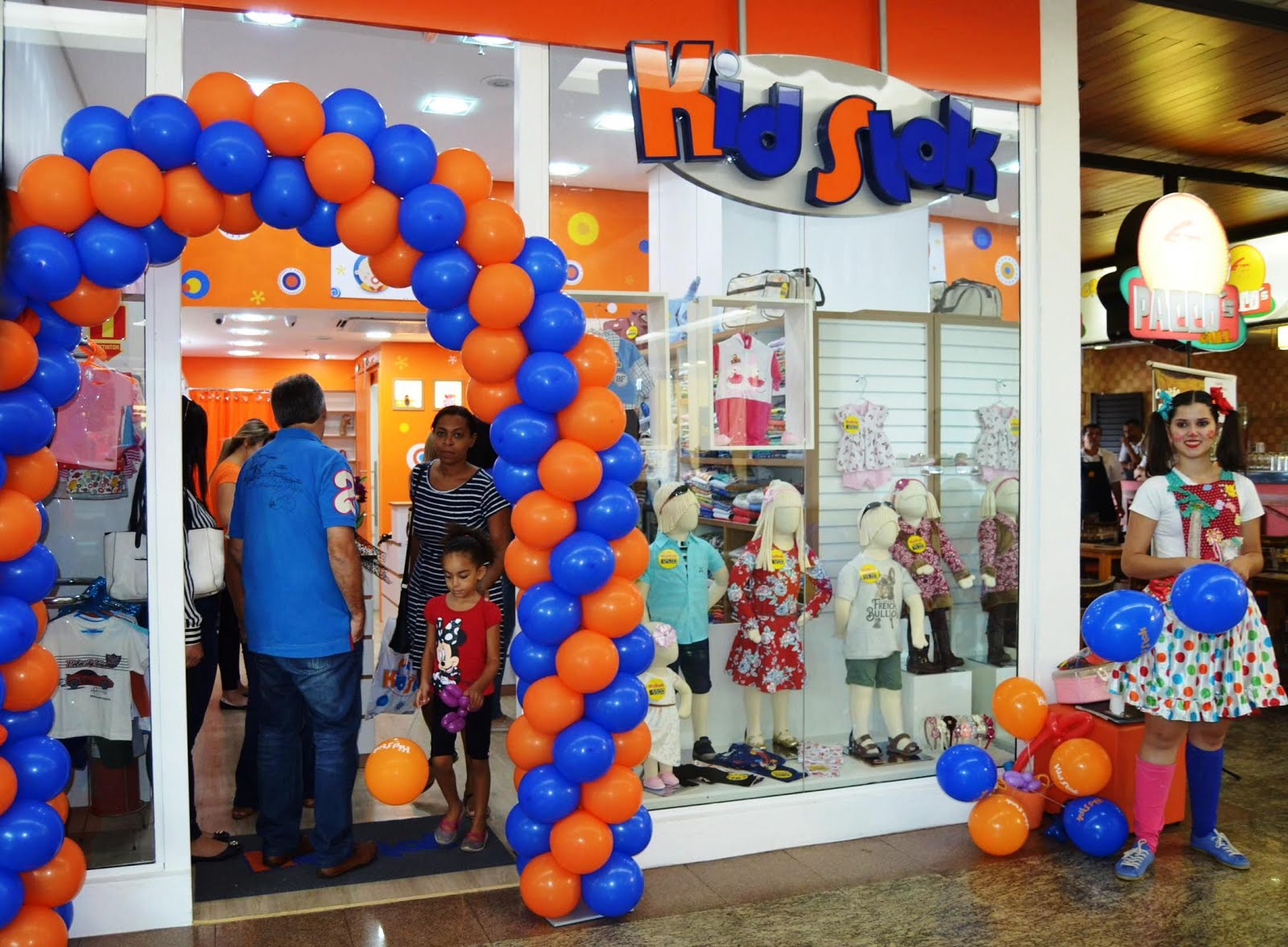 Com ótimos preços e peças lindas, KidStok chega ao Shopping Rio Claro