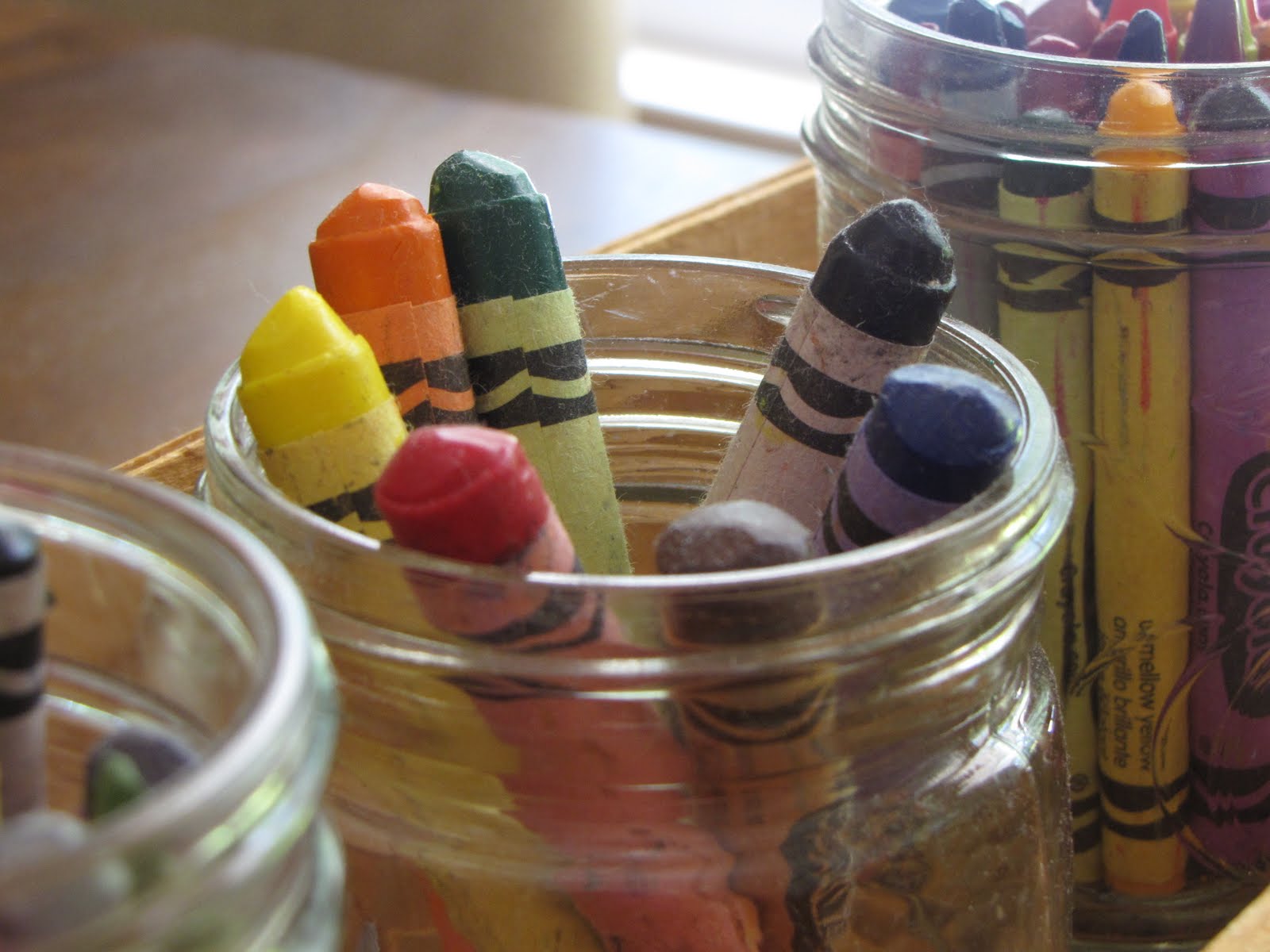 Southern Homemaking New Use For Mason Jars Crayons