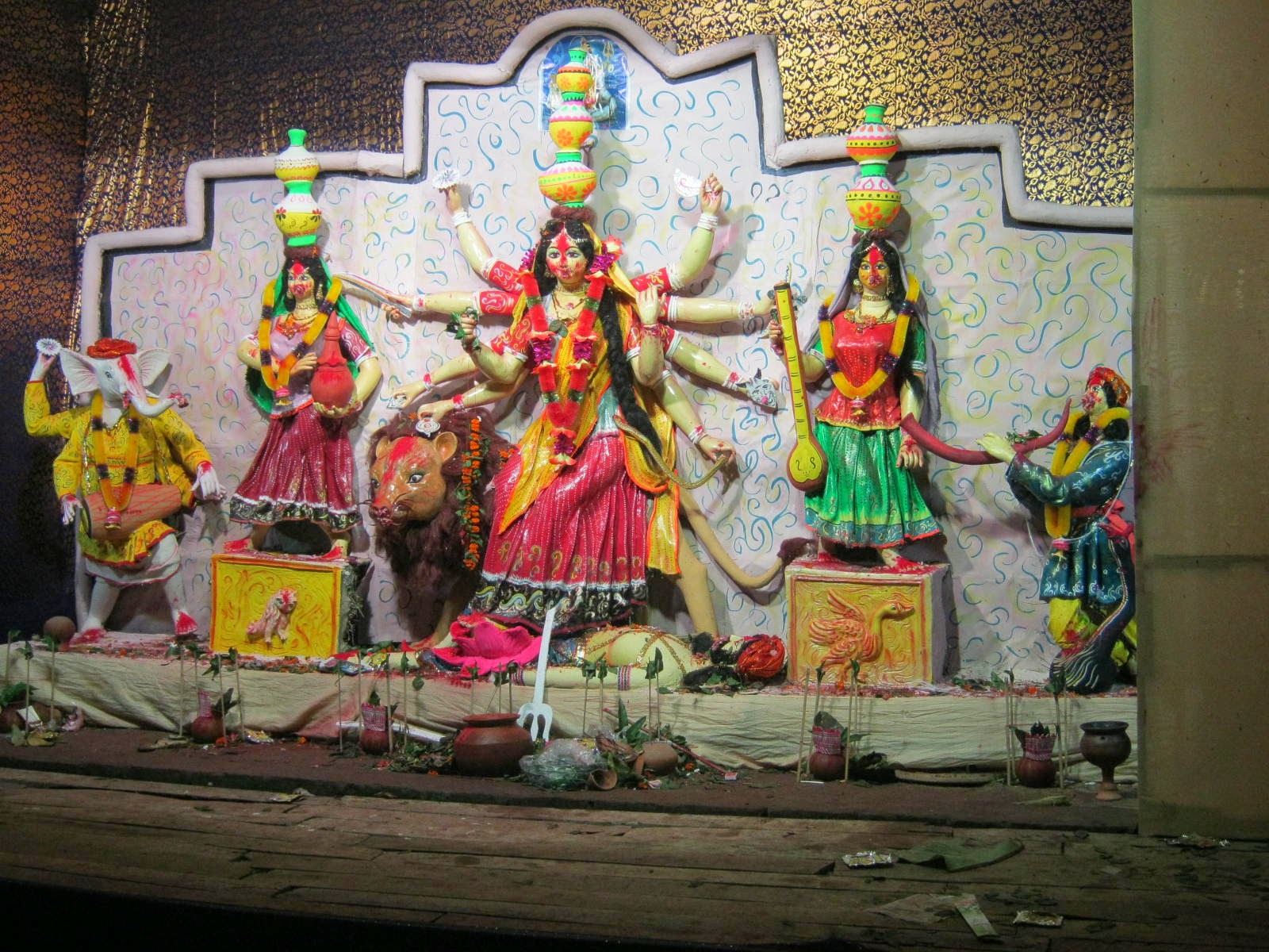 Sarbojanin Durga puja