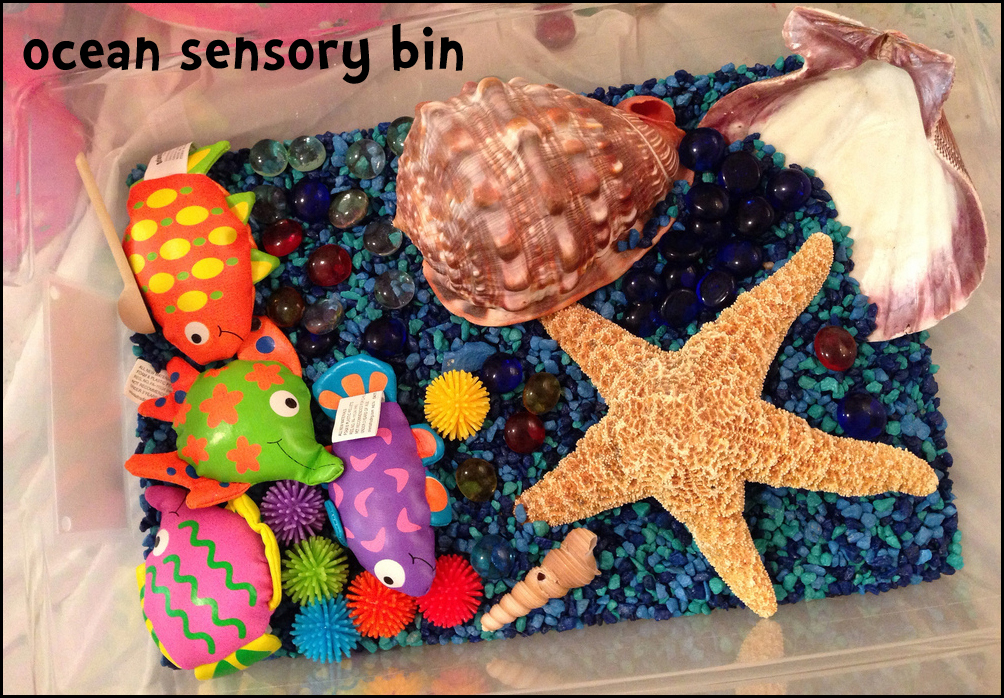 Make at home momma Aquarium sensory bin