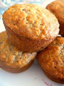 Banana Oat Muffins:  Imagine piping hot muffins filled with the aroma of bananas and cinnamon. Pure Heaven! - Slice of Southern