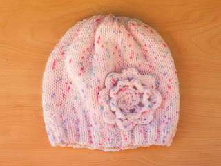alt="knitting, free knitting pattern, hat, quick and easy, gorro, tricot, instruções passo a passo"