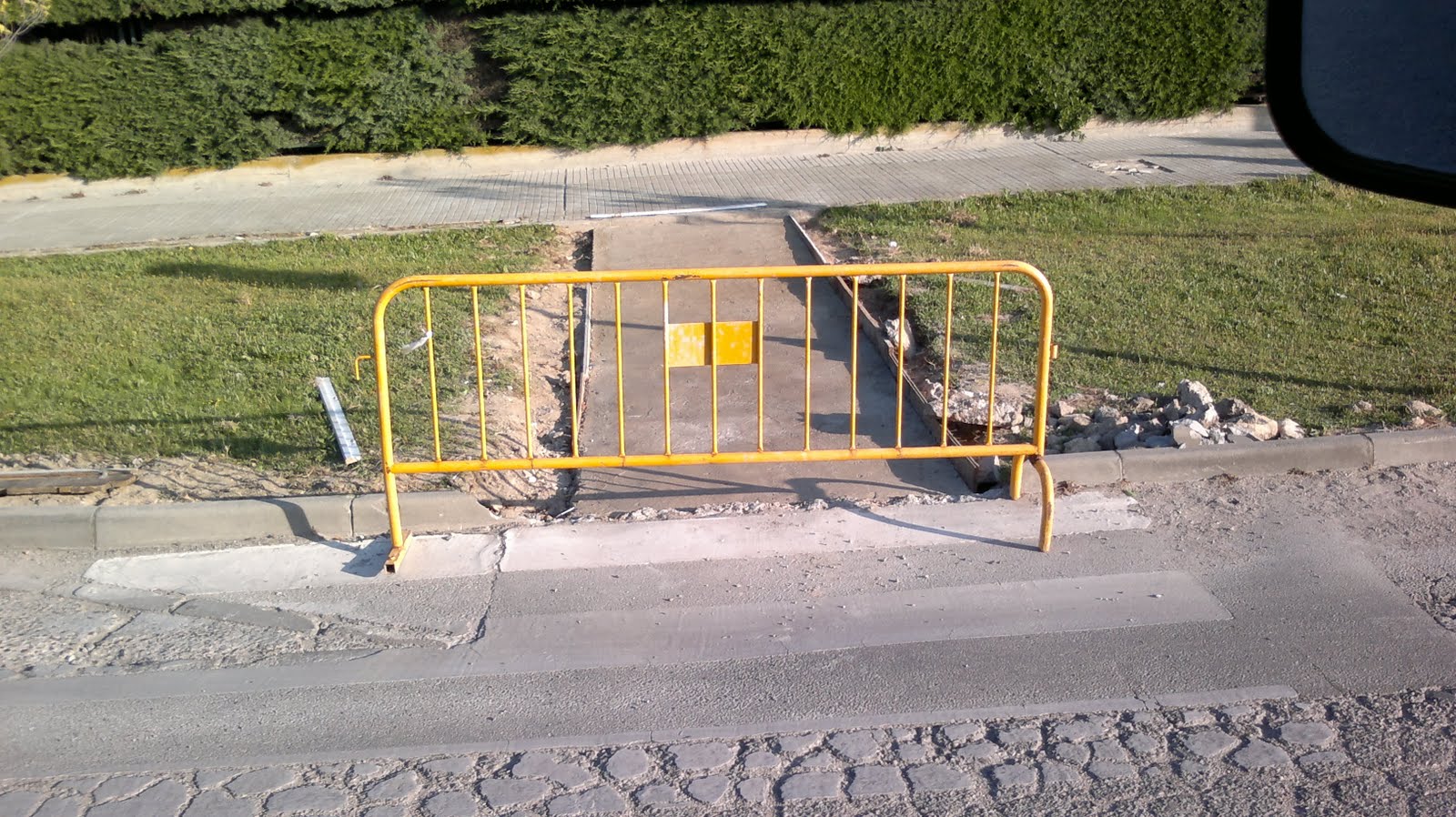 EL COCHE DE LA HORA EL CAMPUS DE PUERTO REAL, ELIMINA BARRERAS