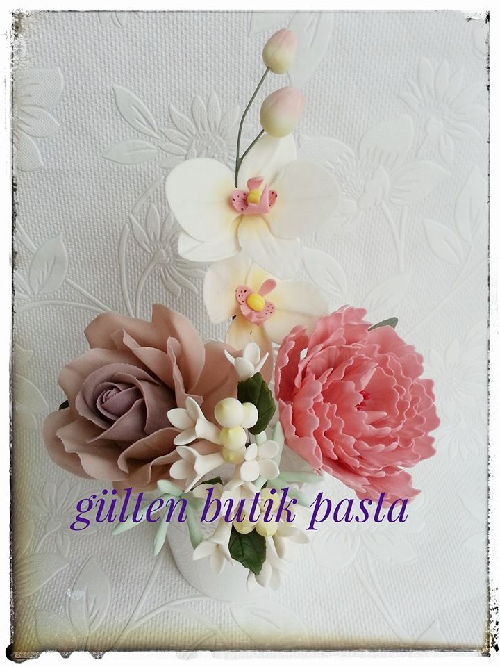 GÜLTEN BUTIK PASTA BURSA ÇİÇEK KURSLARI