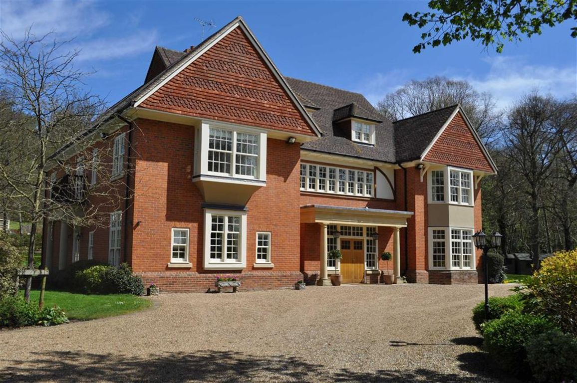 Magazine Compilation Shire Lane, Farnborough, Kent BR6