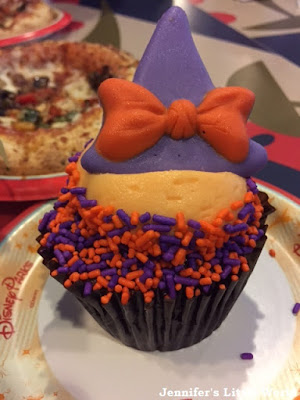 Halloween cupcake at Disneyworld