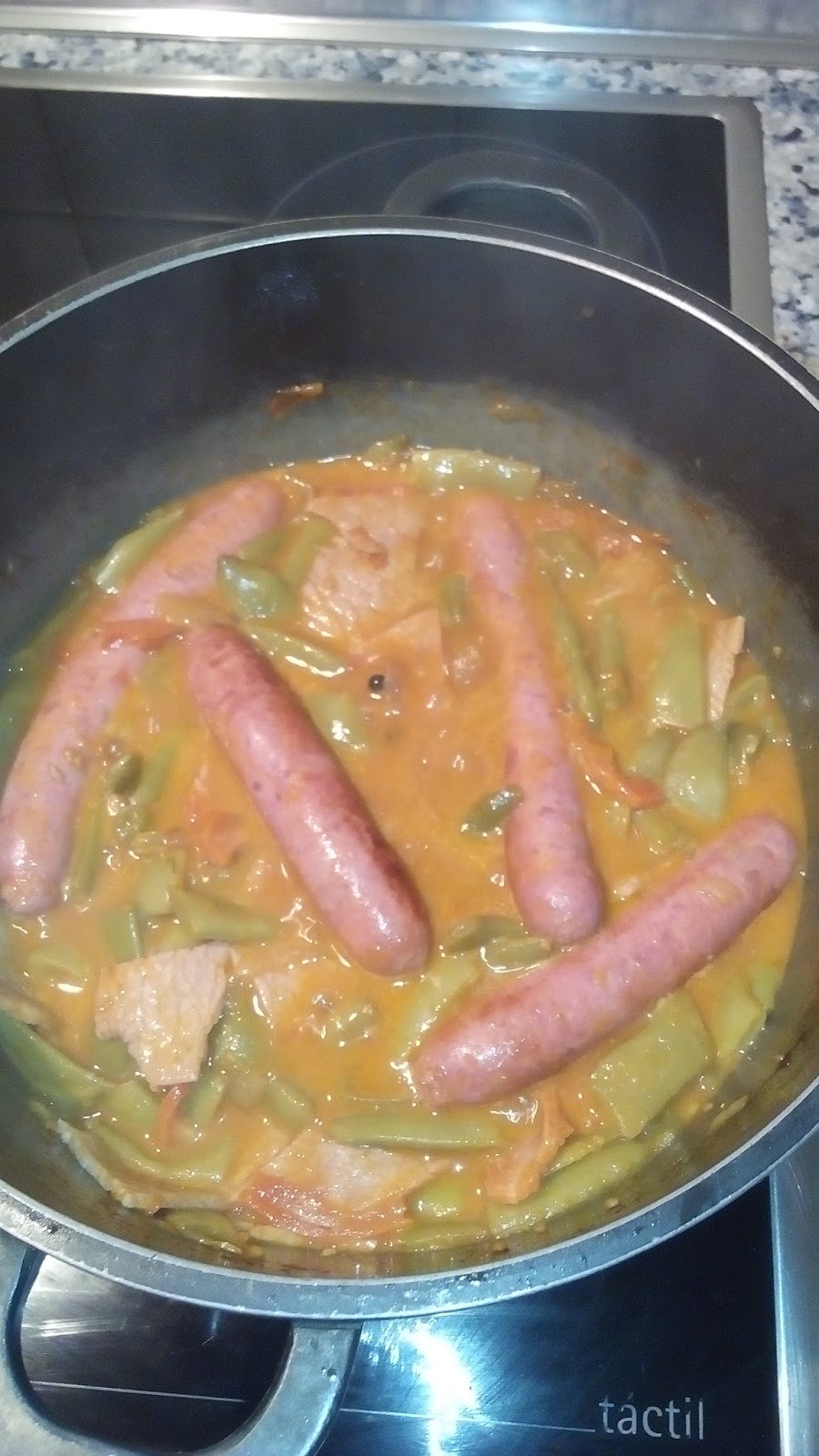 COCINA CASERA SALCHICHAS EN SALSA