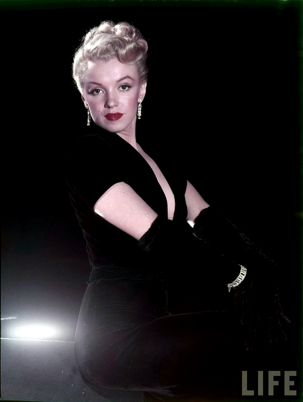 1925 Rolls Royce Phantom >> Portraits of Marilyn Monroe by Edward Clarke, 1950 ~ vintage everyday 1925 Rolls Royce Phantom >> Portraits of Marilyn Monroe by Edward Clarke, 1950 ~ vintage everyday