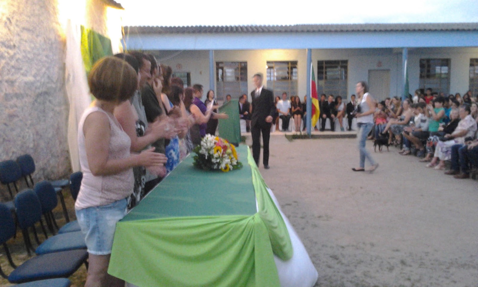 ESCOLA MUNICIPAL OLAVO BILAC