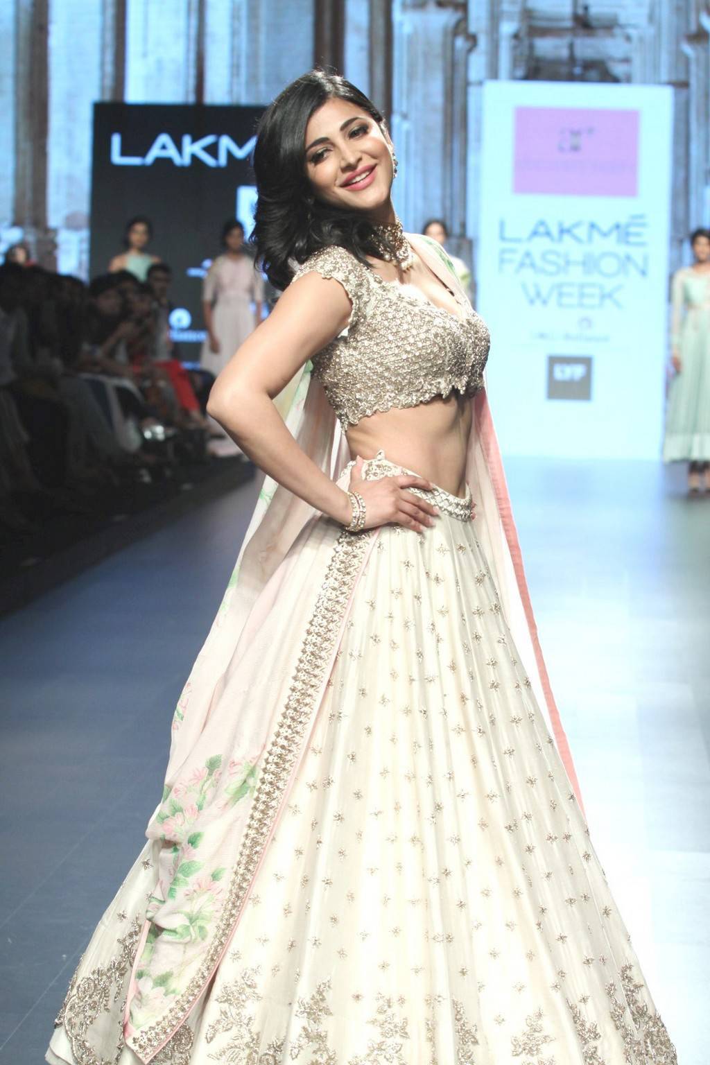 Shruti Haasan Photos At Lakme Fashion Week
