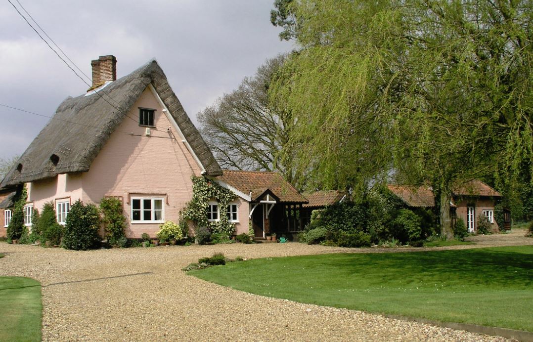 The Holiday Cottages Cottages at Thatched Farm, Woodbridge, Suffolk