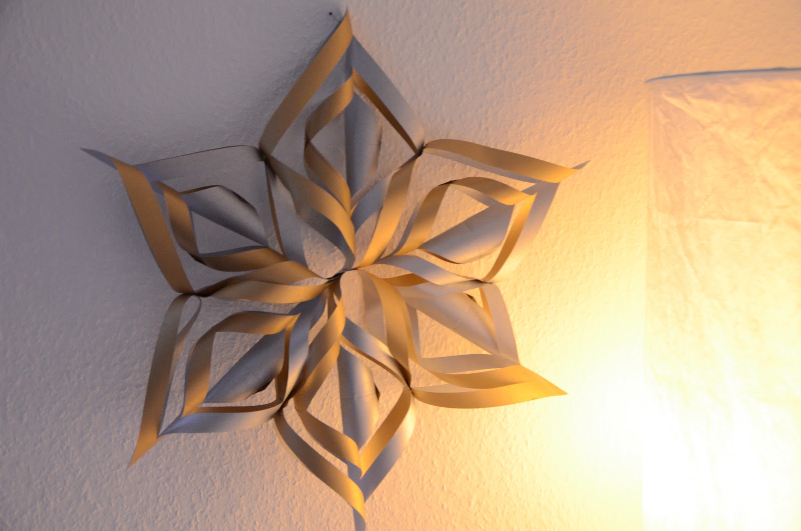 schokominza: DIY Weihnachtsstern aus Papier