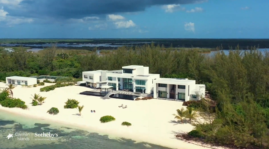 Tour 1038 Bodden Town Rd, Cayman Islands vs. 31 Interior Design Photos