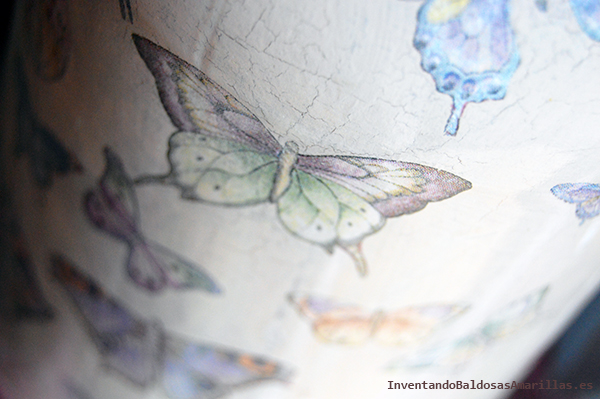 Decorar botes de cristal con craquelado