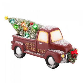 Light-Up Red Wreath Truck - Giftspiration
