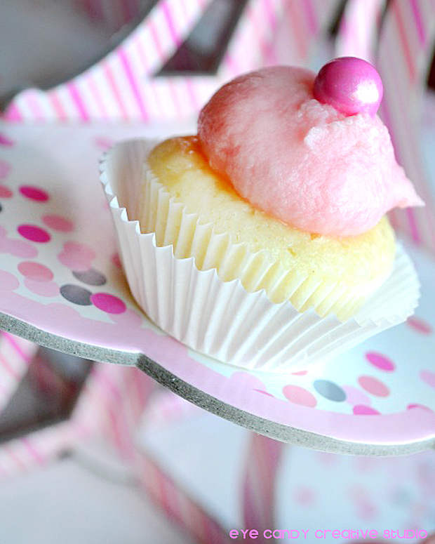 how to make vanilla cupcakes, pink frosting, supply list for cupcakes