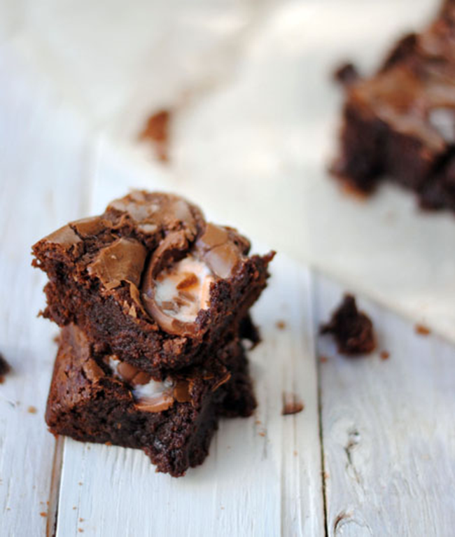 Five Easter Treats {Cadbury Creme Egg Brownies} // A Style Caddy
