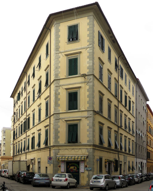 Corner building between Via Salvini and Via Demi, Livorno