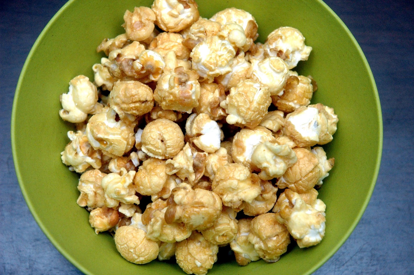 DUDE FOR FOOD Dee's Gourmet Popcorn Not Your Usual Popcorn.