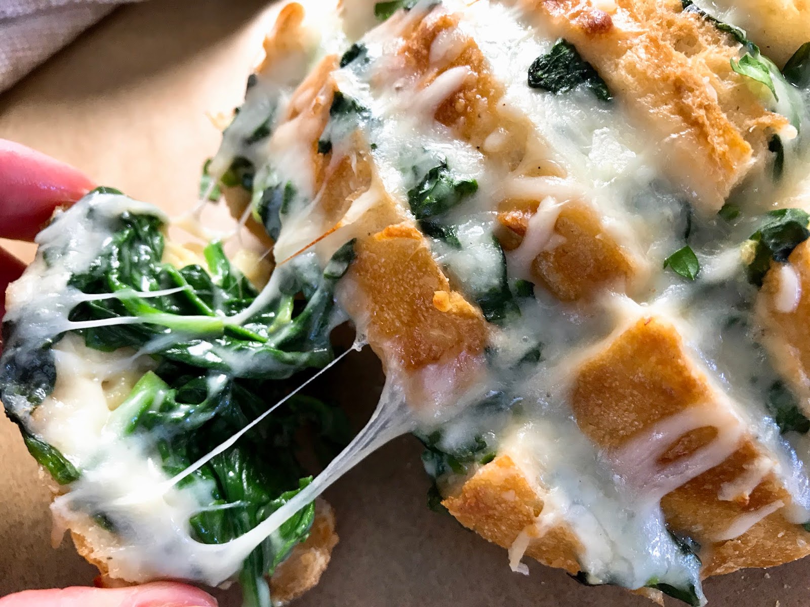 Creamed Spinach PullApart Bread
