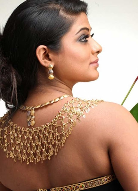 Priyamani Latest Spicy Saree Pics Beautiful Indian Actress Cute Photos Movie Stills