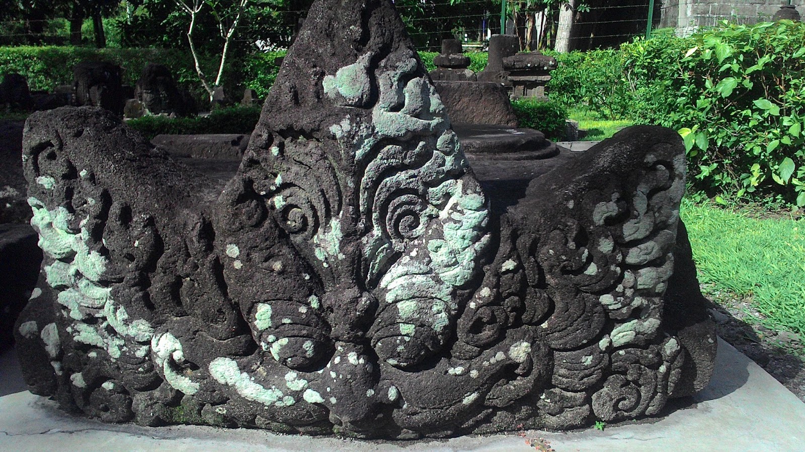 Ragam Dunia: Identifikasi Benda Cagar Budaya sebagai Objek ...