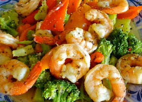 hCG feedback, hCG results, shrimp diner, seafood recipe, human chorionic gonadotropin, onions, broccoli, red peppers and orange peppers, seasoning
