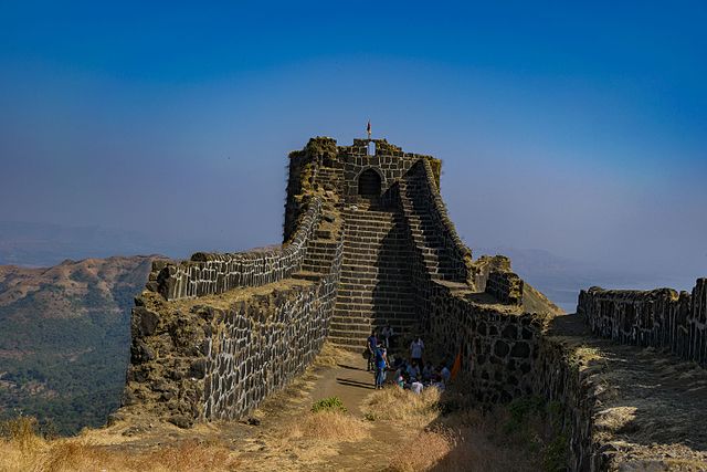 Explore Indialand: Magnificent Maharashtra: The Hill Forts And Highest ...