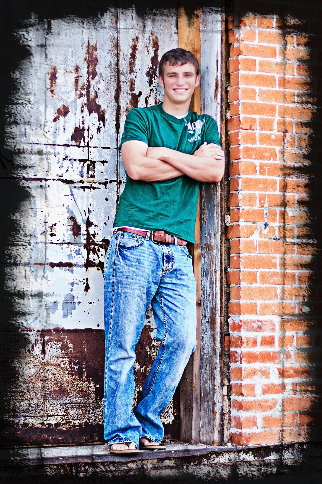 10-tips-for-boys-to-rock-their-senior-portrait-session