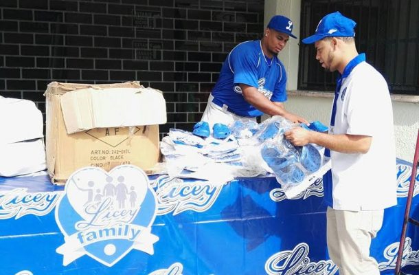 Licey recolectó productos para damnificados de Puerto Plata