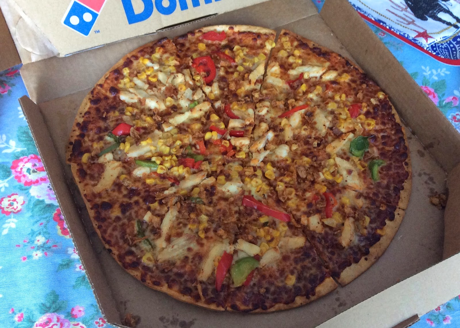 Texas Bbq Pizza Party With Dominos Co Uk Flutter And Sparkle