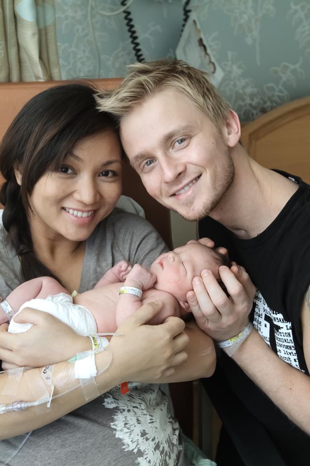 Photo Flash: Anthony Fedorov and Jennifer Paz's Newborn Baby, Julian 