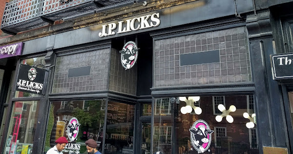 Where to Find the Best Things to Eat in Boston