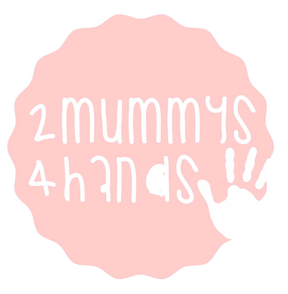 2mummys4hands