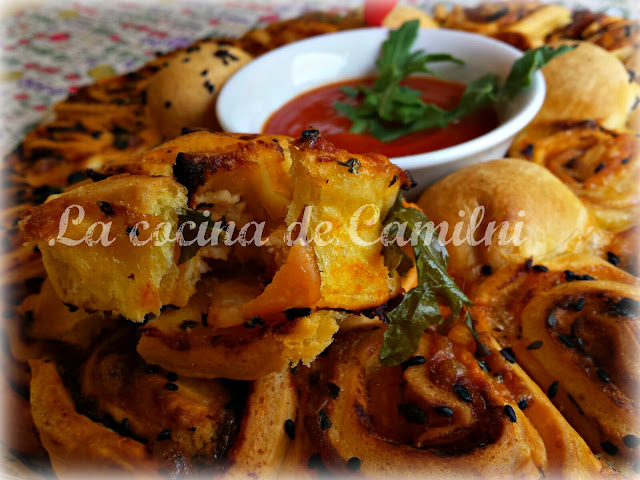 Rosca de salmón y queso de cabra (La cocina de Camilni) Rosca de salmón y queso de cabra (La cocina de Camilni)