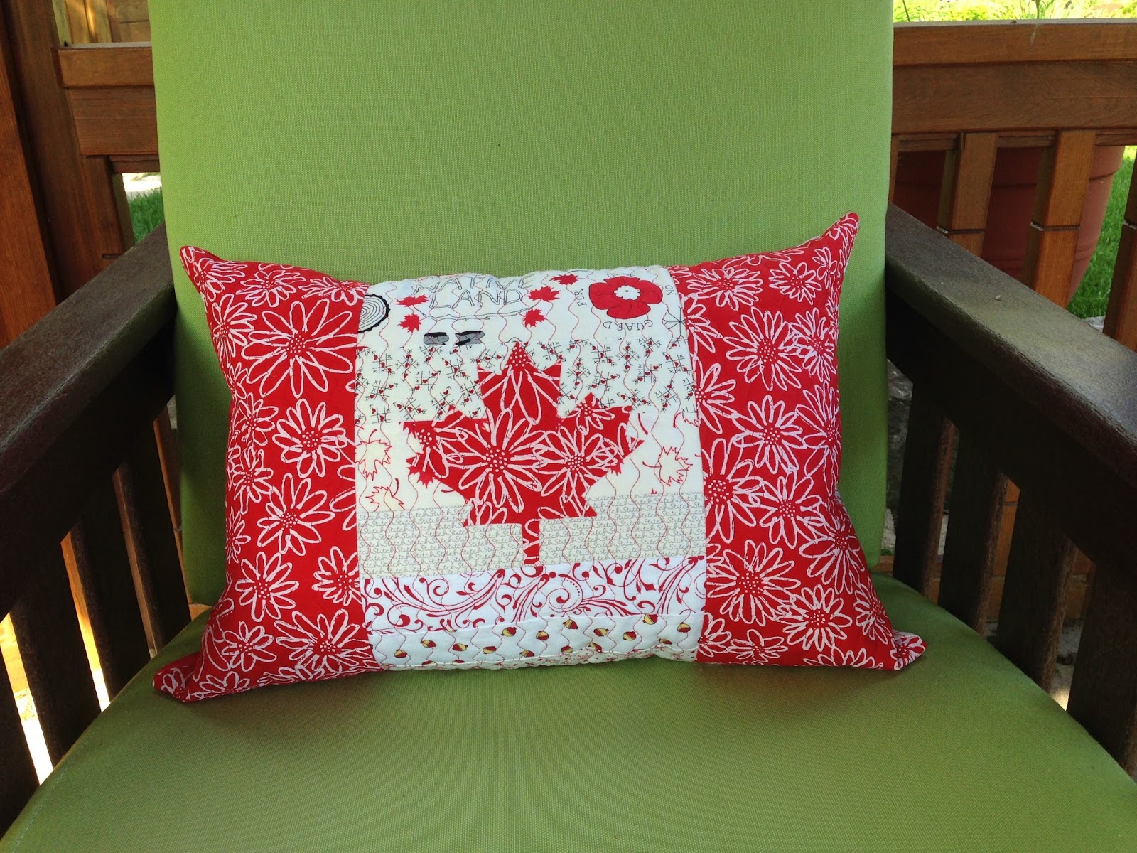 The Cozy Quilter Canada 150 Pillows